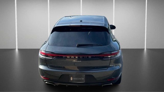 2020 Porsche Macan AWD - 23031412 - 10