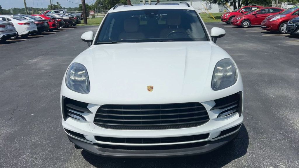 Porsche Macan AWD photo 3