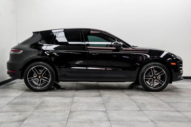 2020 Porsche Macan AWD - 22975010 - 9