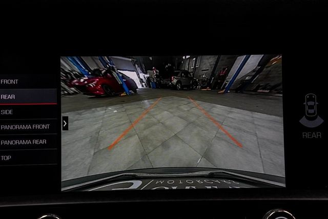 2020 Porsche Macan AWD - 22975010 - 26