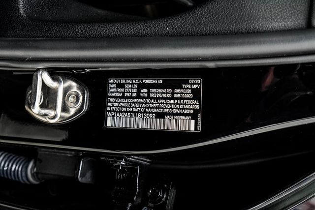 2020 Porsche Macan AWD - 22975010 - 44