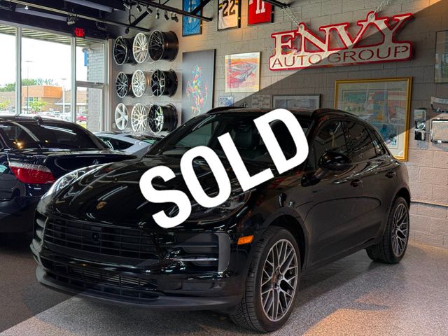 2020 Porsche Macan AWD - 22905759 - 0