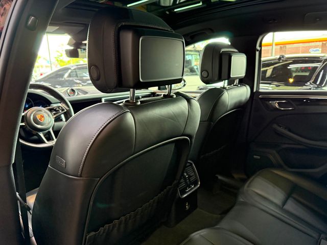 2020 Porsche Macan AWD - 22905759 - 25