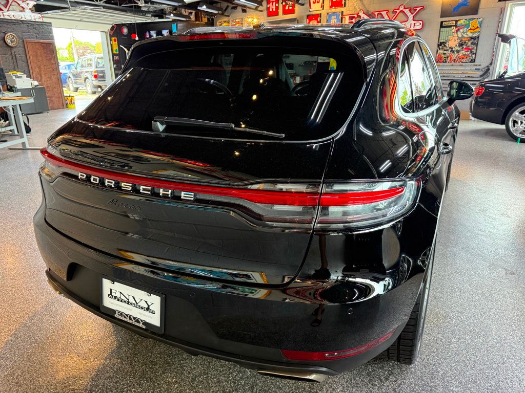 2020 Porsche Macan photo 27