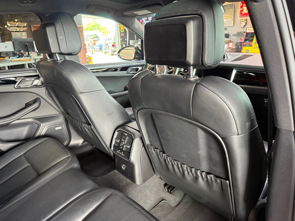 2020 Porsche Macan photo 31