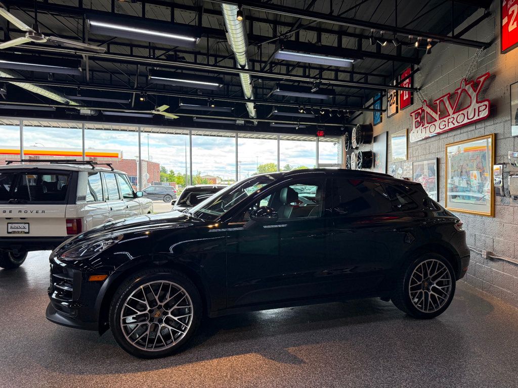 2020 Porsche Macan photo 6