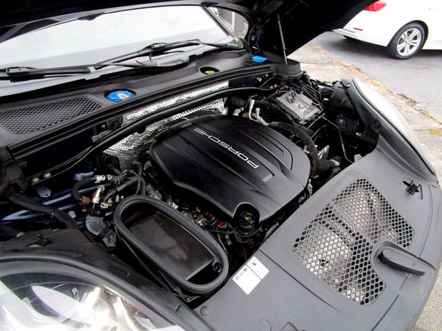 2020 Porsche Macan AWD - 22950896 - 39