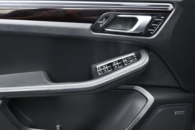2020 Porsche Macan AWD - 23065449 - 7