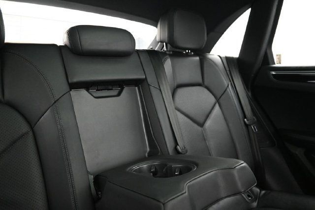 2020 Porsche Macan AWD - 23081610 - 15