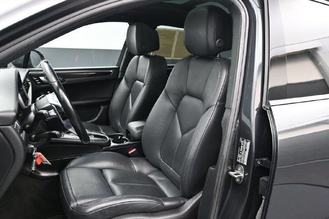 2020 Porsche Macan AWD - 23081610 - 5