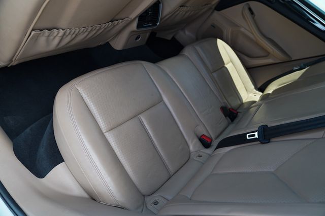 2020 Porsche Macan AWD - 23038924 - 13