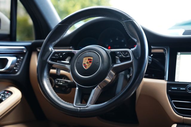 2020 Porsche Macan AWD - 23038924 - 31