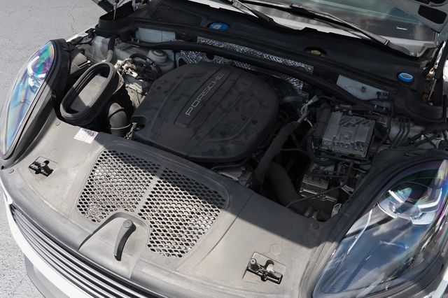 2020 Porsche Macan AWD - 23038924 - 45