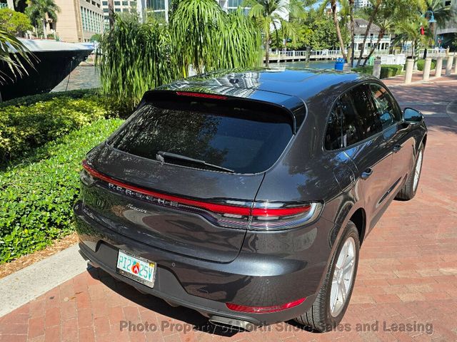 2020 Porsche Macan AWD - 22948630 - 11