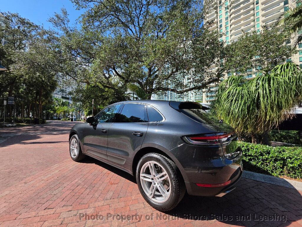 2020 Porsche Macan AWD - 22948630 - 23