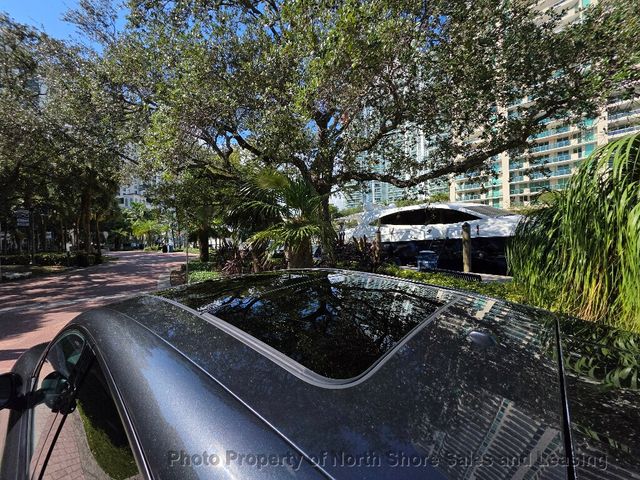 2020 Porsche Macan AWD - 22948630 - 26