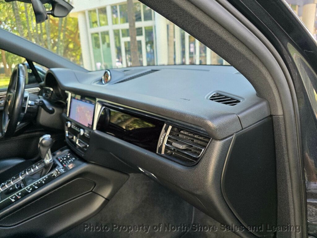 2020 Porsche Macan AWD - 22948630 - 50