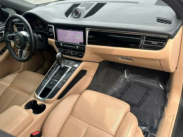 2020 Porsche Macan AWD - 23011918 - 10