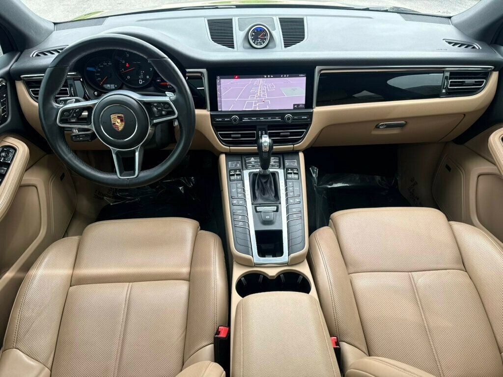 2020 Porsche Macan AWD - 23011918 - 20