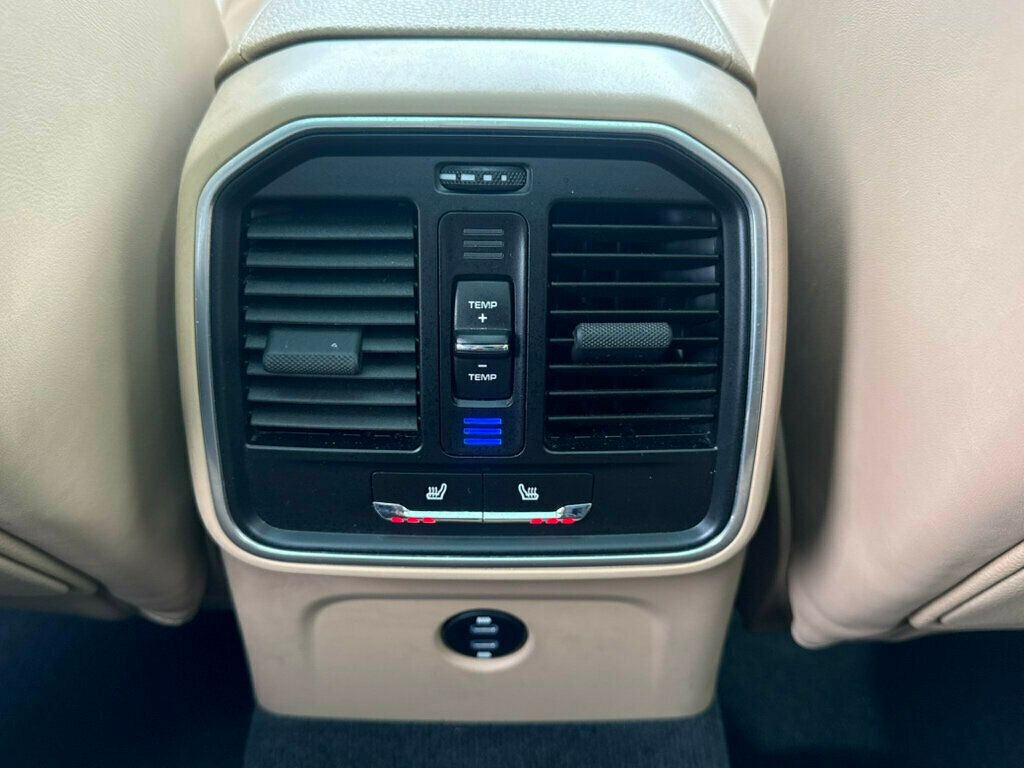 2020 Porsche Macan AWD - 23011918 - 24