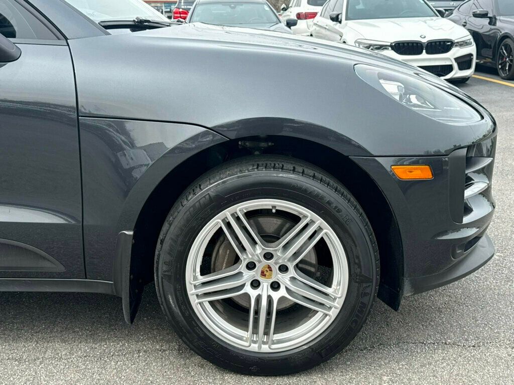 2020 Porsche Macan AWD - 23011918 - 25