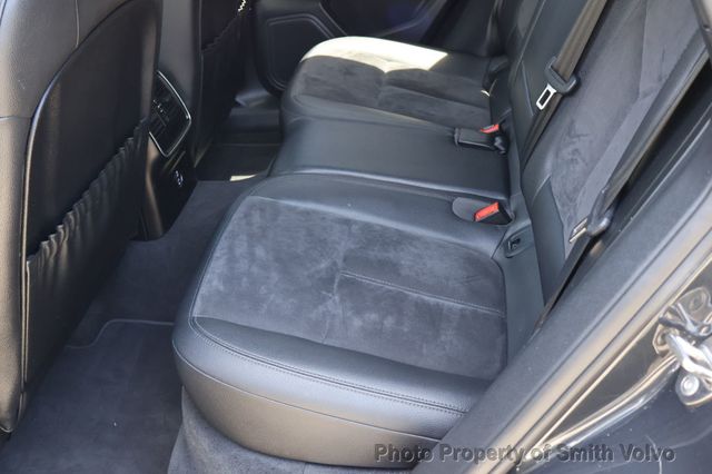 2020 Porsche Macan AWD - 23030149 - 13