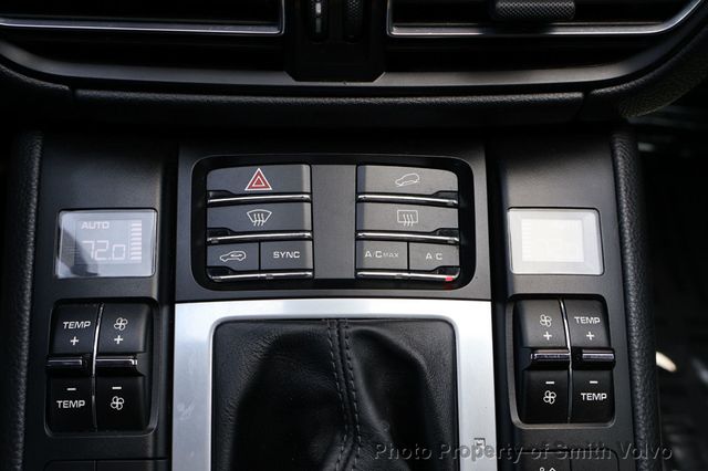 2020 Porsche Macan AWD - 23030149 - 24