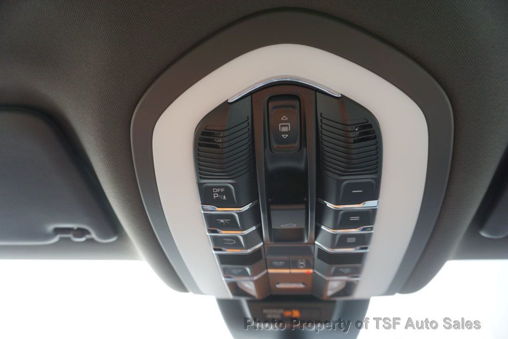 2020 Porsche Macan AWD 21" WHEELS PASM PANO ROOF PREMIUM+ PKG 360 CAMERAS LOADED!! - 23013836 - 49