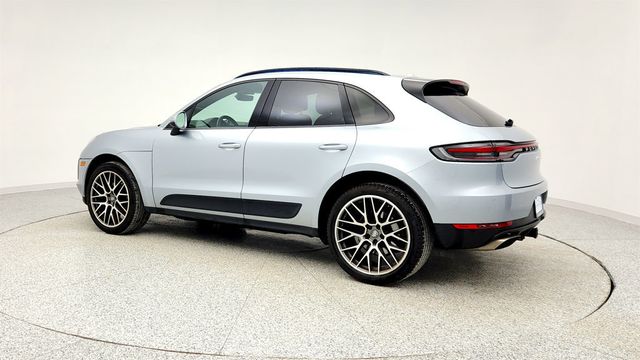 2020 Porsche Macan AWD with Premium Package Plus & 21'' RS Spyder Design Wheels - 22966815 - 6