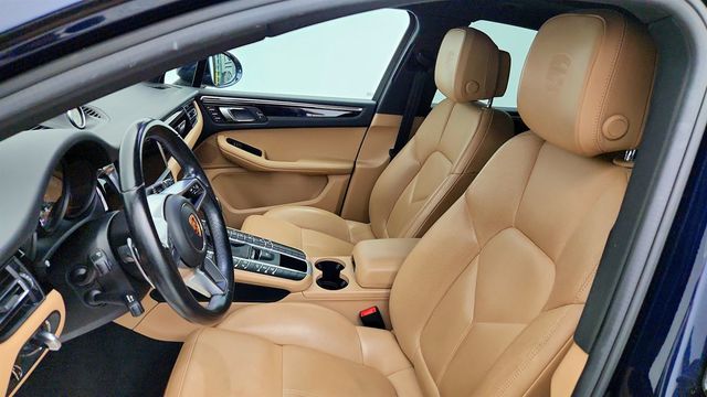 2020 Porsche Macan AWD w/ Premium Pkg Plus, Power Seats & PDLS+ - 23065408 - 18
