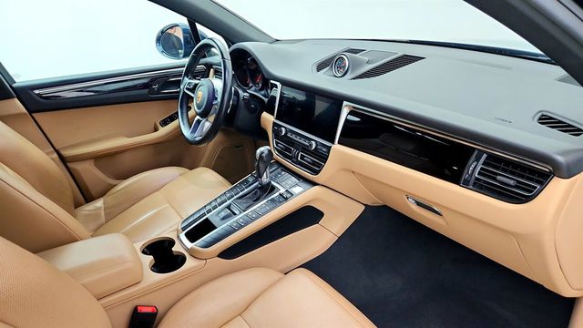 2020 Porsche Macan AWD w/ Premium Pkg Plus, Power Seats & PDLS+ - 23065408 - 23