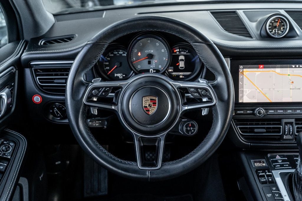 2020 Porsche Macan GTS AWD - 22660906 - 24