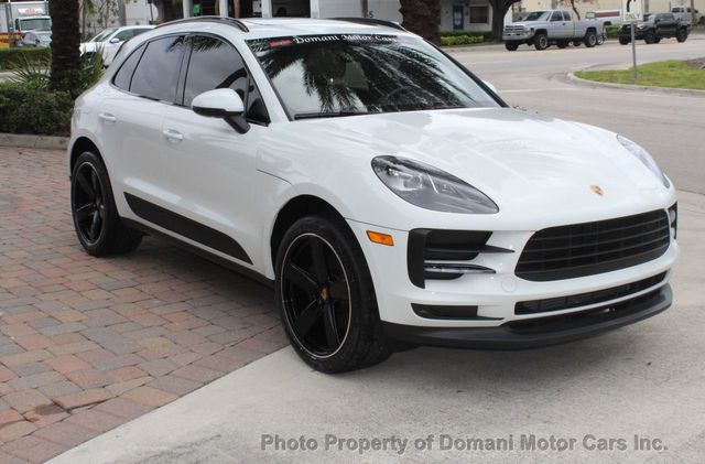 2020 Porsche Macan ONE FLORIDA OWNER , ONLY 11K MILES GARAGE KEPT  - 21331160 - 1