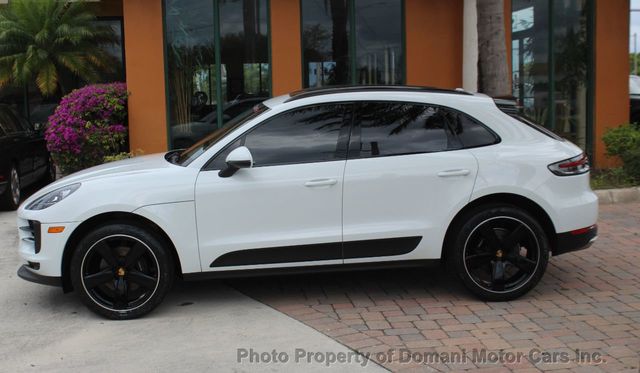 2020 Porsche Macan ONE FLORIDA OWNER , ONLY 11K MILES GARAGE KEPT  - 21331160 - 29