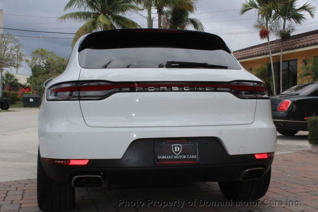 2020 Porsche Macan ONE FLORIDA OWNER , ONLY 11K MILES GARAGE KEPT  - 21331160 - 34