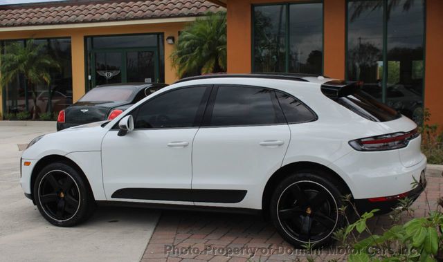 2020 Porsche Macan ONE FLORIDA OWNER , ONLY 11K MILES GARAGE KEPT  - 21331160 - 40