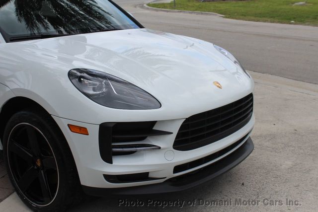 2020 Porsche Macan ONE FLORIDA OWNER , ONLY 11K MILES GARAGE KEPT  - 21331160 - 44