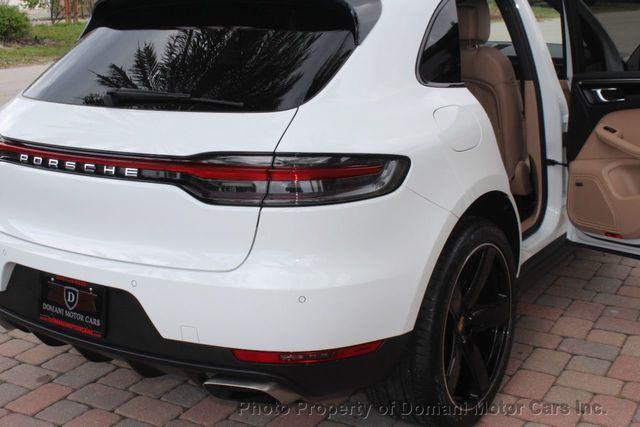 2020 Porsche Macan ONE FLORIDA OWNER , ONLY 11K MILES GARAGE KEPT  - 21331160 - 46
