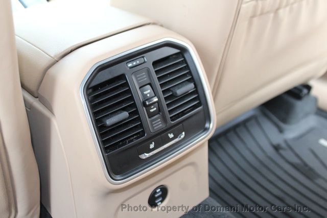 2020 Porsche Macan ONE FLORIDA OWNER , ONLY 11K MILES GARAGE KEPT  - 21331160 - 53