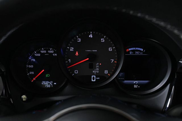 2020 Porsche Macan S - 22904051 - 13