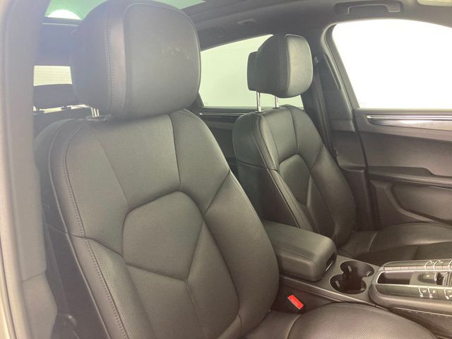 2020 Porsche Macan S AWD - 22973537 - 21