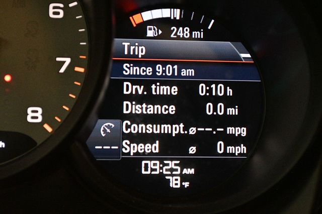 2020 Porsche Macan S AWD - 23043055 - 46