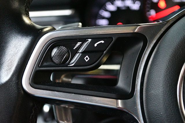 2020 Porsche Macan S AWD - 23043055 - 61