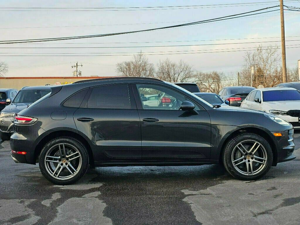 2020 Porsche Macan S AWD - 22969913 - 16
