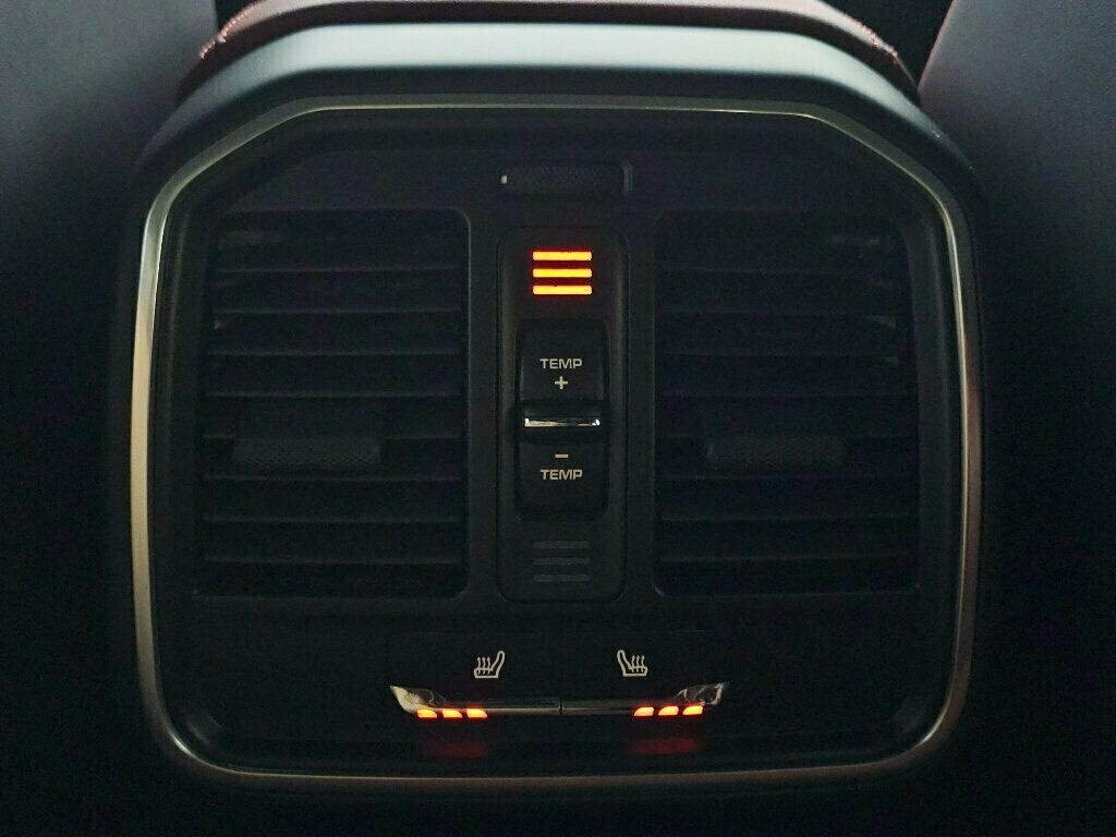 2020 Porsche Macan S AWD - 22969913 - 29