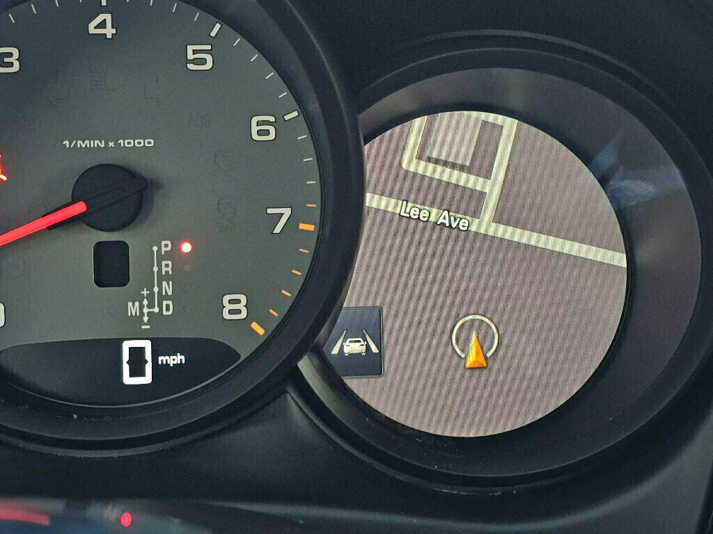 2020 Porsche Macan S AWD - 22969913 - 37