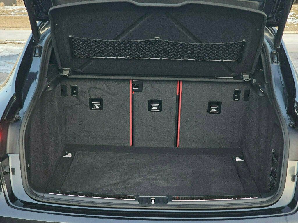 2020 Porsche Macan S AWD - 22969913 - 47