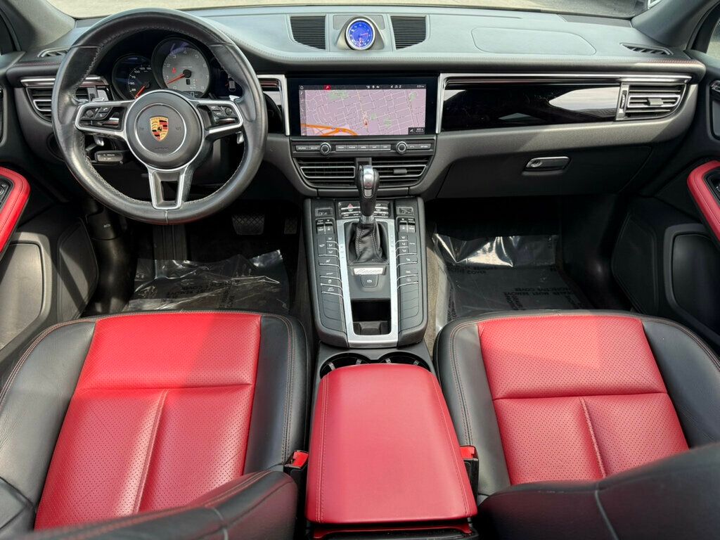 2020 Porsche Macan S AWD - 23003577 - 1