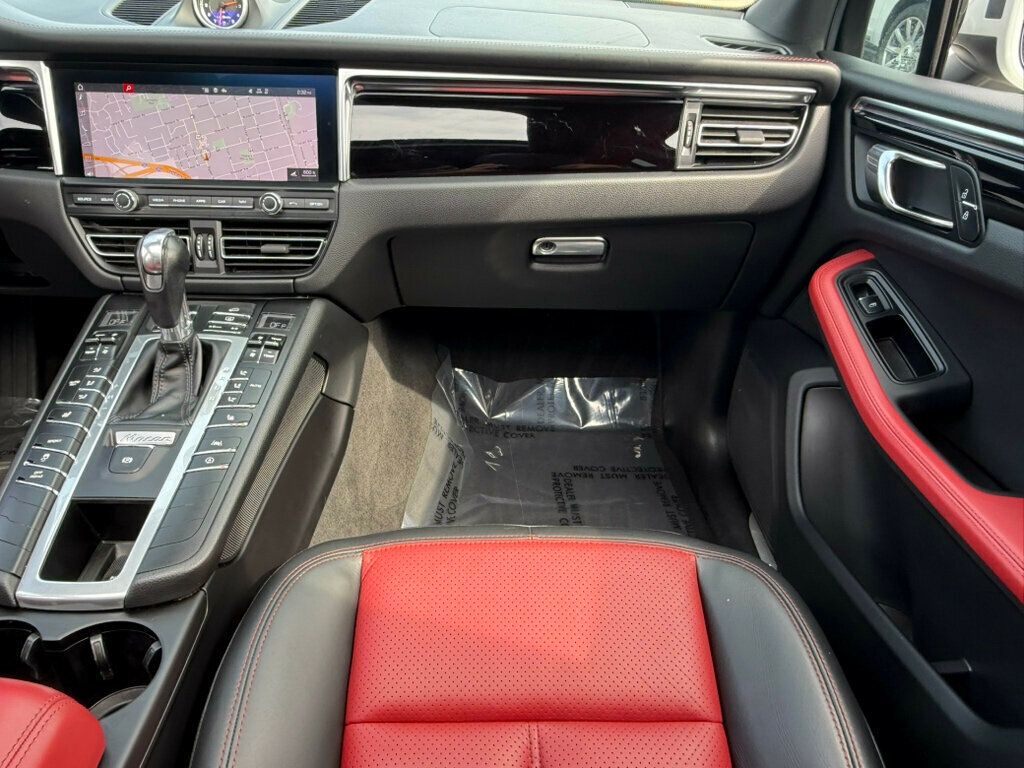 2020 Porsche Macan S AWD - 23003577 - 22