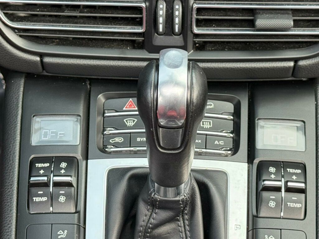 2020 Porsche Macan S AWD - 23003577 - 24